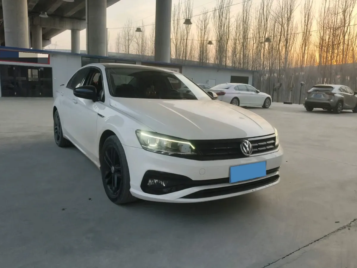 2021 Volkswagen Lamando 1.4T 150HP L4 7DCT,autocango,china used car exporter,china ev exporter,chinese used car exporter,chinese used ev exporter