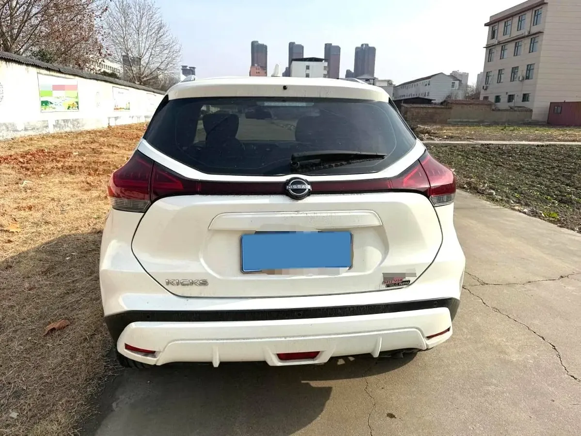 2023 Nissan Kicks 1.5L 122HP L4 CVT,autocango,china used car exporter,china ev exporter,chinese used car exporter,chinese used ev exporter