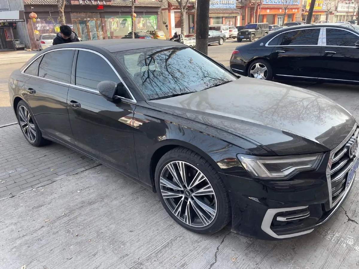 2023 Audi A6L 2.0T 245HP L4 7DCT,autocango,china used car exporter,china ev exporter,chinese used car exporter,chinese used ev exporter
