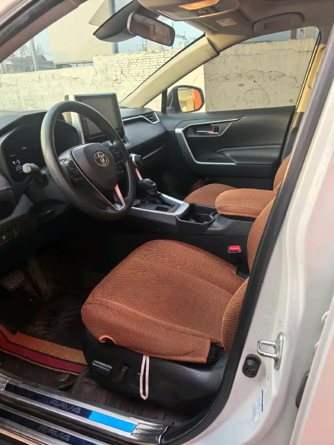 2020 Toyota RAV4 2.0L 171HP L4 CVT,autocango,china used car exporter,china ev exporter,chinese used car exporter,chinese used ev exporter