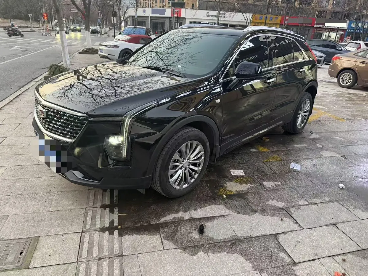 2024 Cadillac XT4 2.0T 237HP L4 9AT,autocango,china used car exporter,china ev exporter,chinese used car exporter,chinese used ev exporter