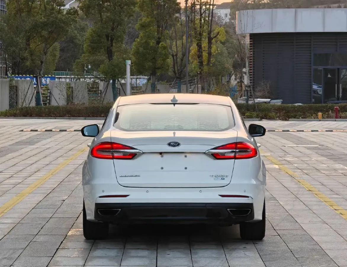2018 Ford Mondeo 1.5T 181HP L4 6AT,autocango,china used car exporter,china ev exporter,chinese used car exporter,chinese used ev exporter