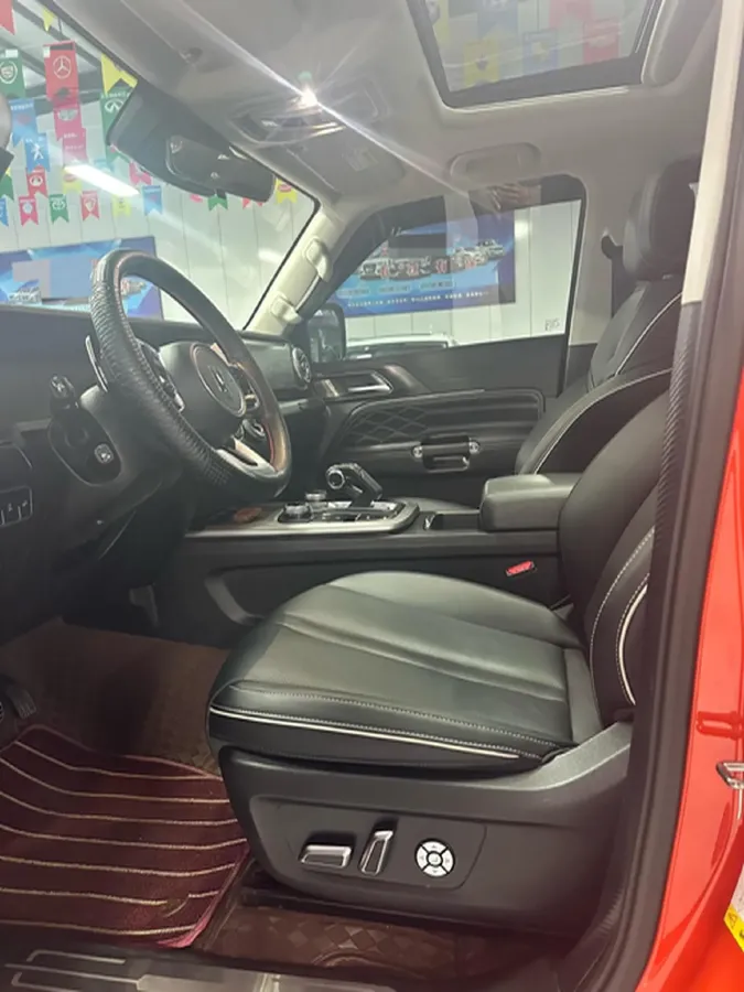 2023 Tank 300 2.0T 227HP L4 8AT,autocango,china used car exporter,china ev exporter,chinese used car exporter,chinese used ev exporter