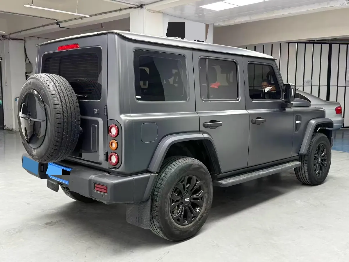 2024 212 212 T01 2.0T 252HP L4 8AT,autocango,china used car exporter,china ev exporter,chinese used car exporter,chinese used ev exporter