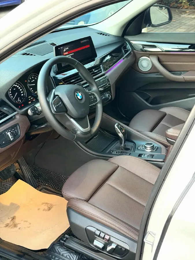 2021 BMW X1 1.5T 140HP L3 7DCT,autocango,china used car exporter,china ev exporter,chinese used car exporter,chinese used ev exporter