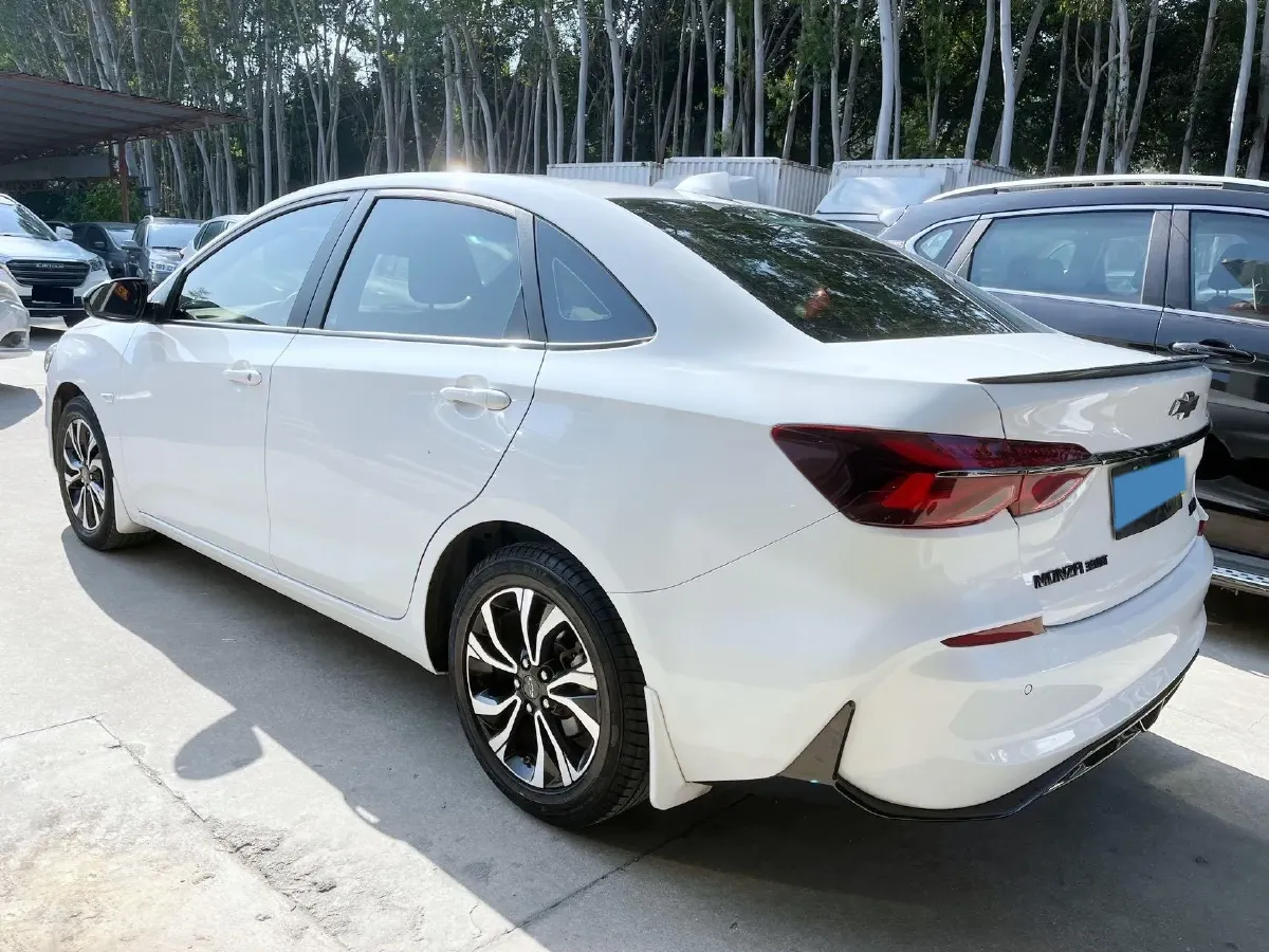 2019 Chevrolet Monza 1.3T 163HP L3 6AT,autocango,china used car exporter,china ev exporter,chinese used car exporter,chinese used ev exporter
