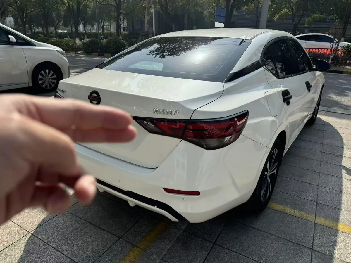2022 Nissan Sylphy 1.6L 135HP L4 CVT,autocango,china used car exporter,china ev exporter,chinese used car exporter,chinese used ev exporter