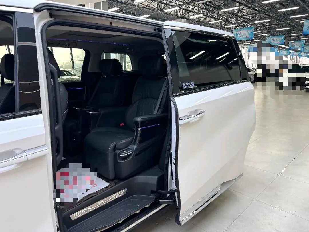 2024 GAC Trumpchi M8 2.0T 190HP L4 2DHT Hybrid,autocango,china used car exporter,china ev exporter,chinese used car exporter,chinese used ev exporter