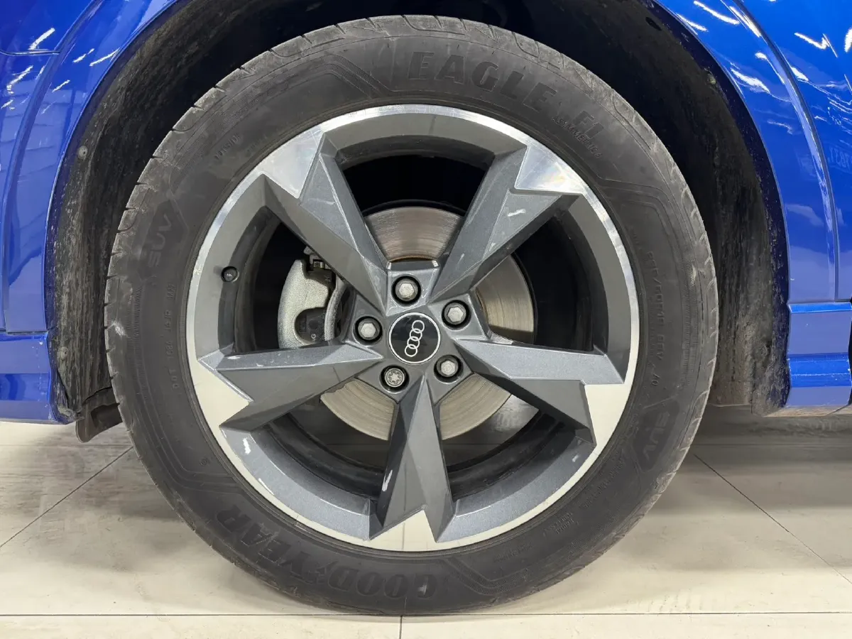 2022 Audi Q3 1.4T 150HP L4 7DCT,autocango,china used car exporter,china ev exporter,chinese used car exporter,chinese used ev exporter