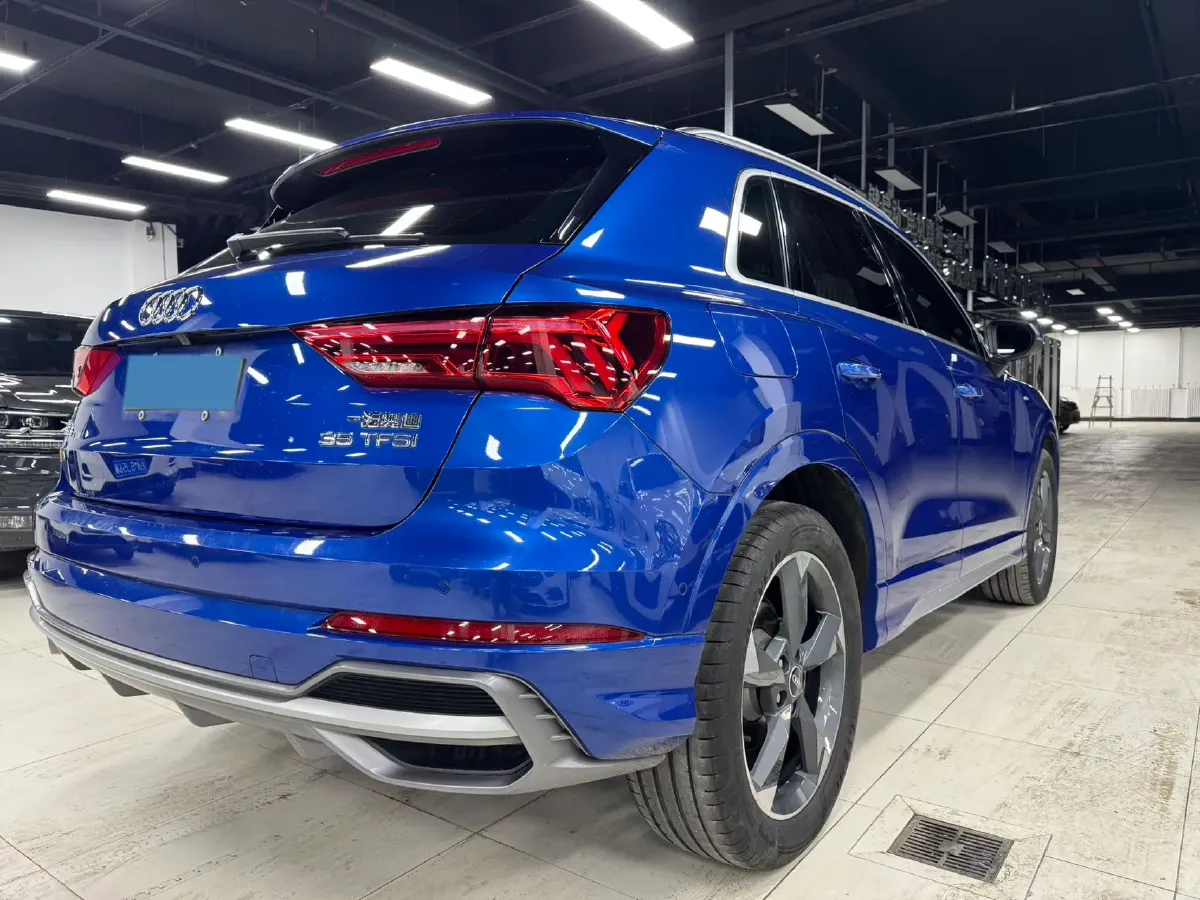 2022 Audi Q3 1.4T 150HP L4 7DCT,autocango,china used car exporter,china ev exporter,chinese used car exporter,chinese used ev exporter