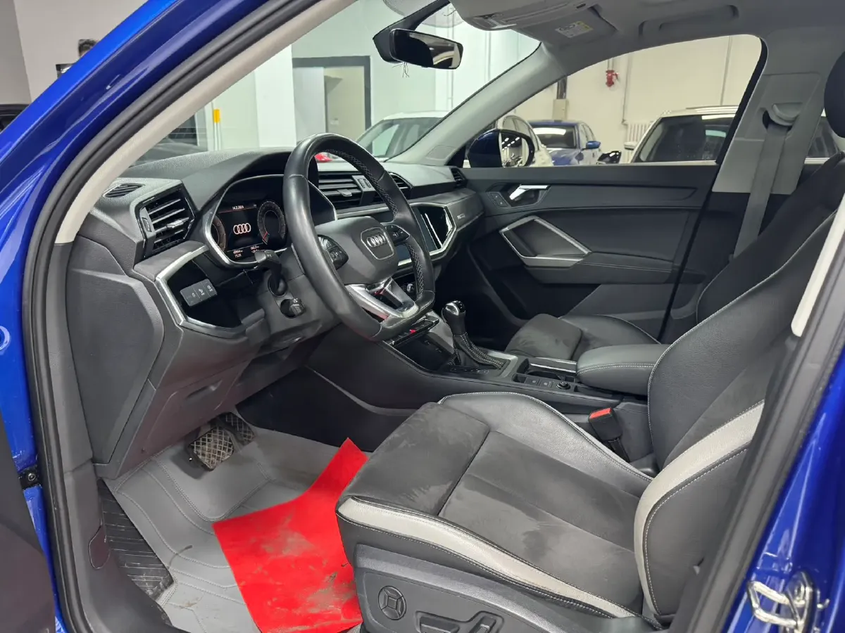 2022 Audi Q3 1.4T 150HP L4 7DCT,autocango,china used car exporter,china ev exporter,chinese used car exporter,chinese used ev exporter