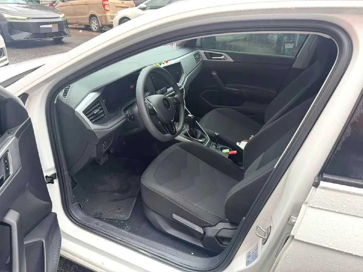 2023 Volkswagen Polo 1.5L 110HP L4 6AT,autocango,china used car exporter,china ev exporter,chinese used car exporter,chinese used ev exporter