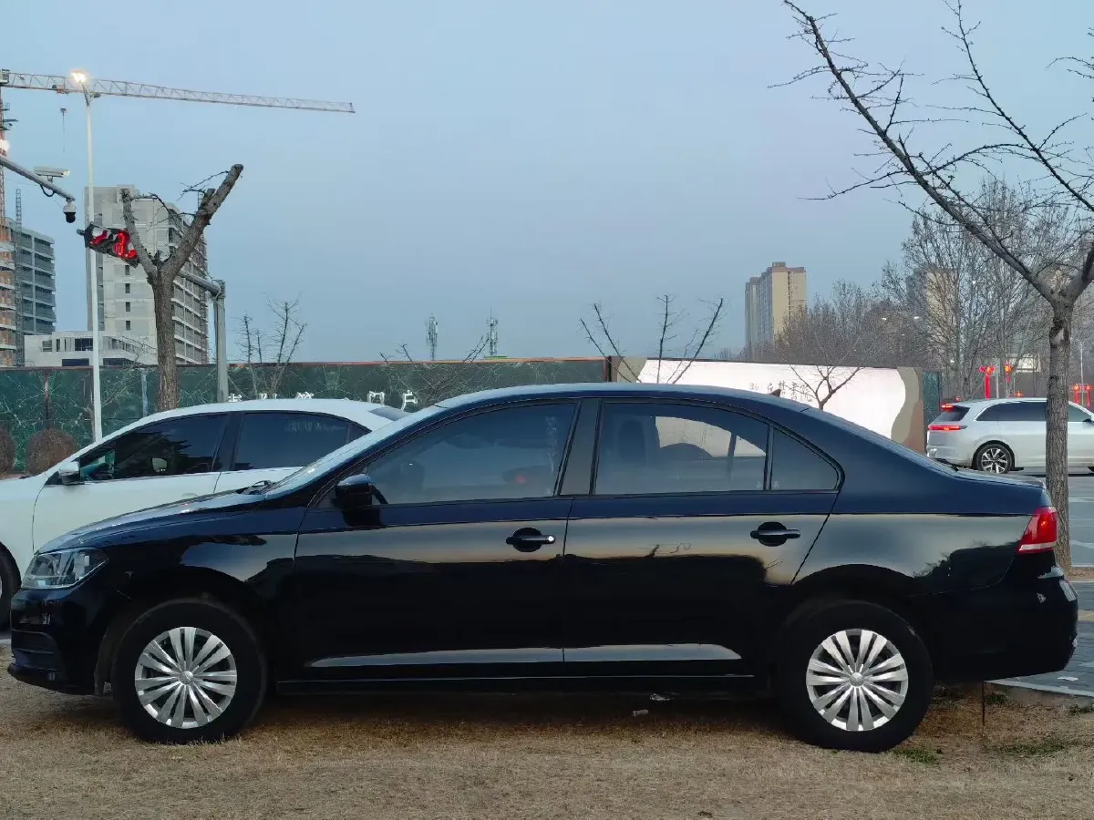 2021 DongFeng Aeolus YiXuan MAX 1.5T 190HP L4 7DCT,autocango,china used car exporter,china ev exporter,chinese used car exporter,chinese used ev exporter