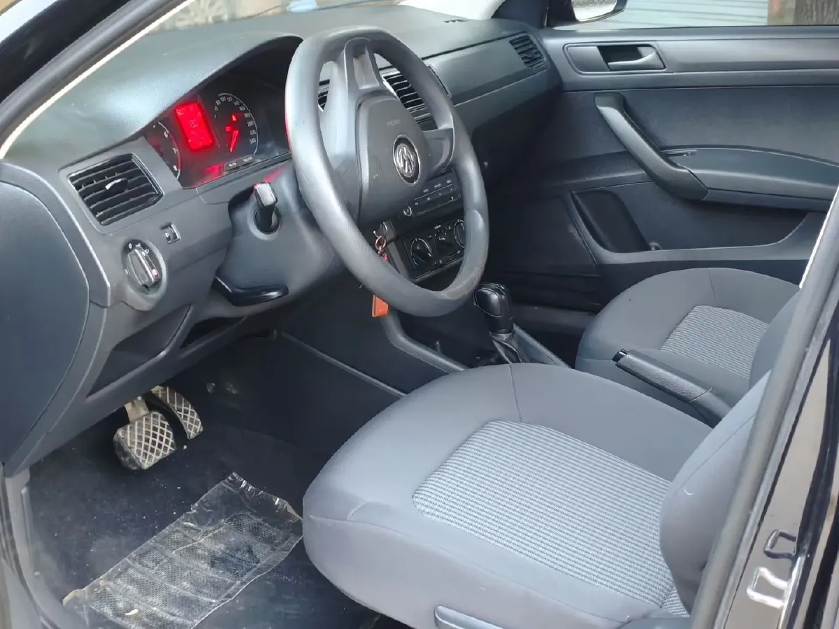 2021 DongFeng Aeolus YiXuan MAX 1.5T 190HP L4 7DCT,autocango,china used car exporter,china ev exporter,chinese used car exporter,chinese used ev exporter