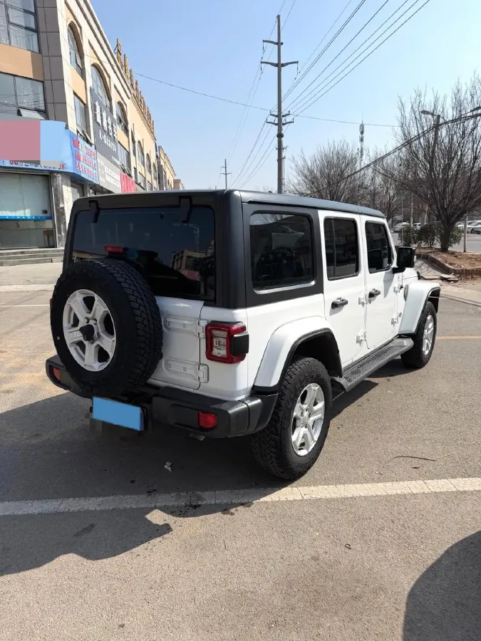 2021 Jeep Wrangler 2.0T 266HP L4 8AT,autocango,china used car exporter,china ev exporter,chinese used car exporter,chinese used ev exporter