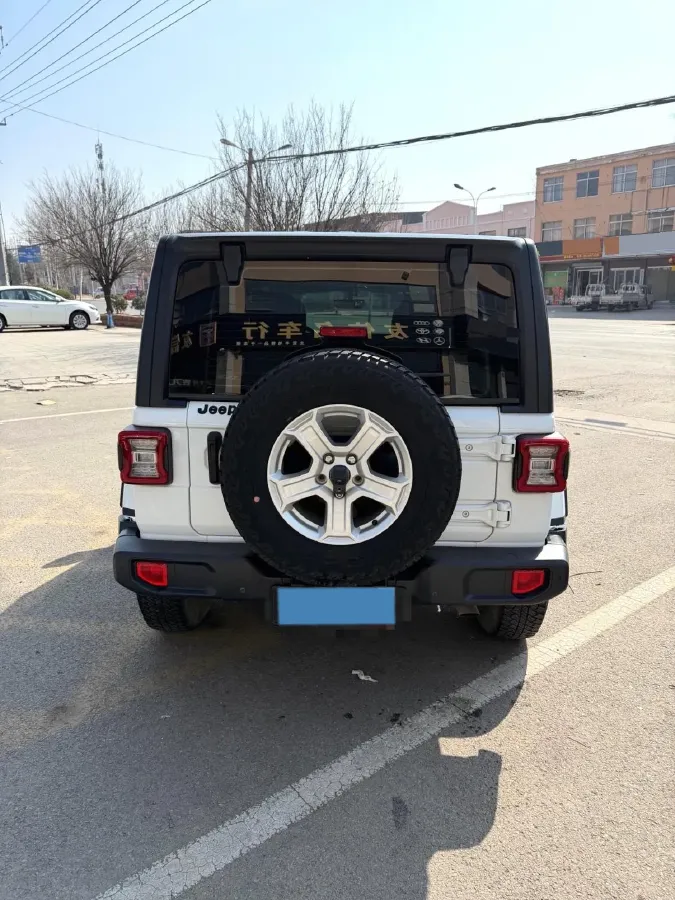 2021 Jeep Wrangler 2.0T 266HP L4 8AT,autocango,china used car exporter,china ev exporter,chinese used car exporter,chinese used ev exporter