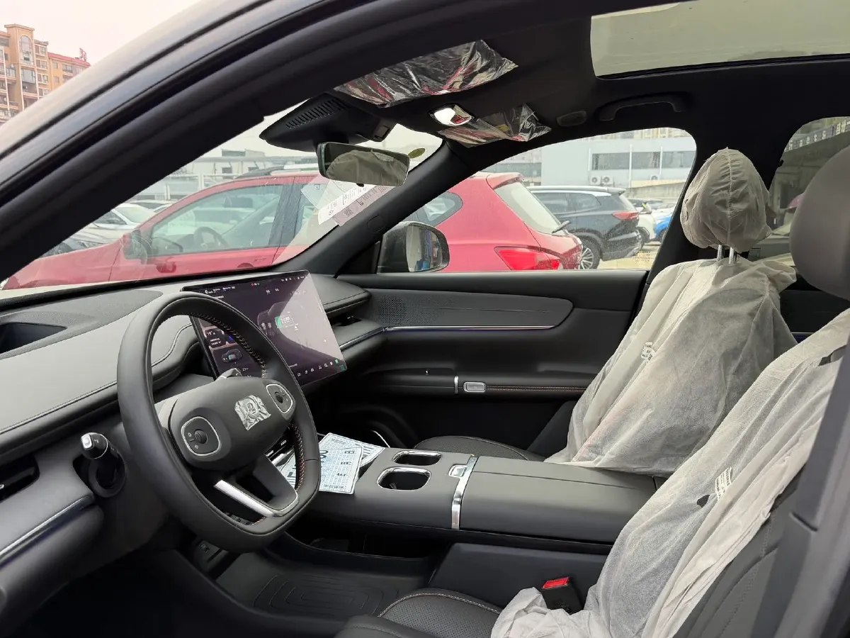 2025 ChangAn QiYuan Q07 1.5T 150HP L4 E-CVT PHEV,autocango,china used car exporter,china ev exporter,chinese used car exporter,chinese used ev exporter