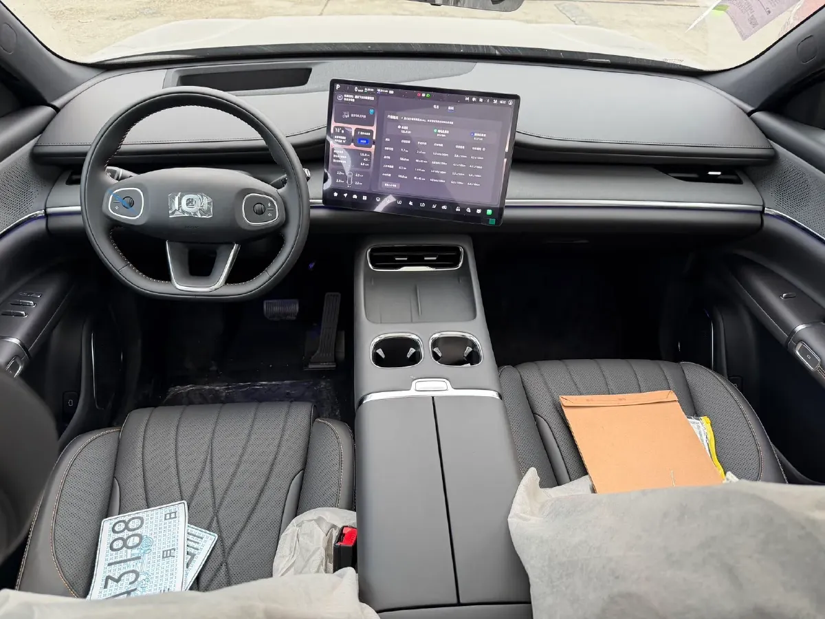 2025 ChangAn QiYuan Q07 1.5T 150HP L4 E-CVT PHEV,autocango,china used car exporter,china ev exporter,chinese used car exporter,chinese used ev exporter