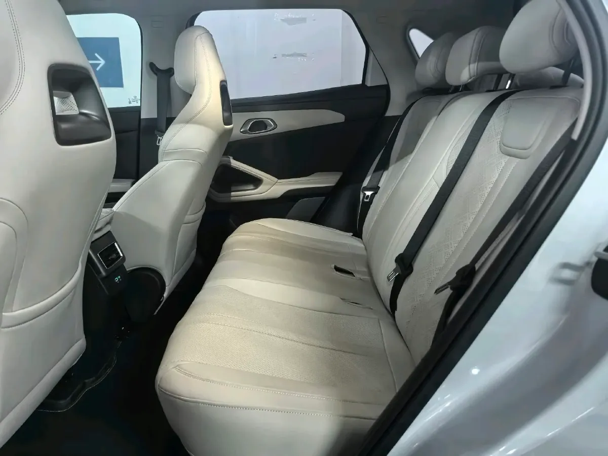 2024 BYD YuanUP BEV 45.12KWH,autocango,china used car exporter,china ev exporter,chinese used car exporter,chinese used ev exporter