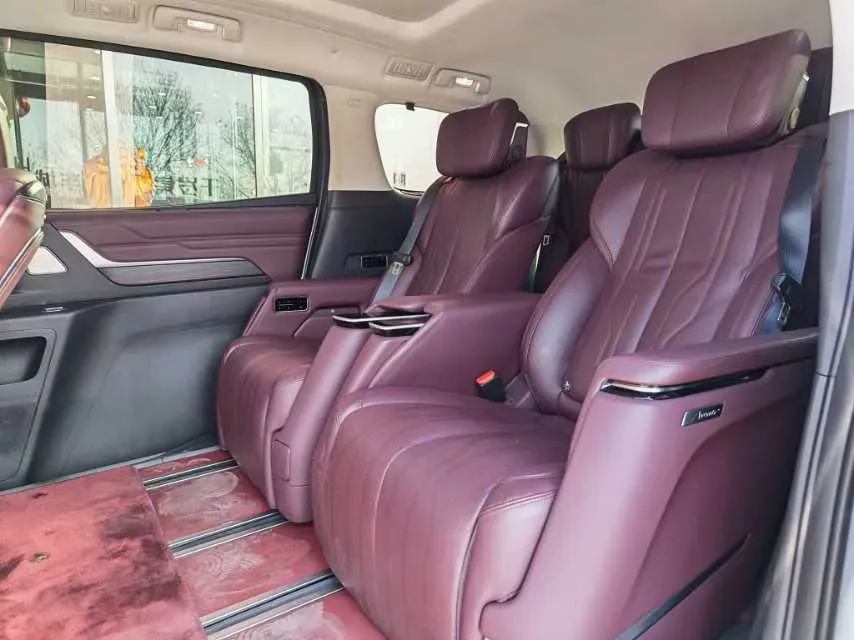 2023 Buick Century 2.0T 237HP L4 9AT,autocango,china used car exporter,china ev exporter,chinese used car exporter,chinese used ev exporter