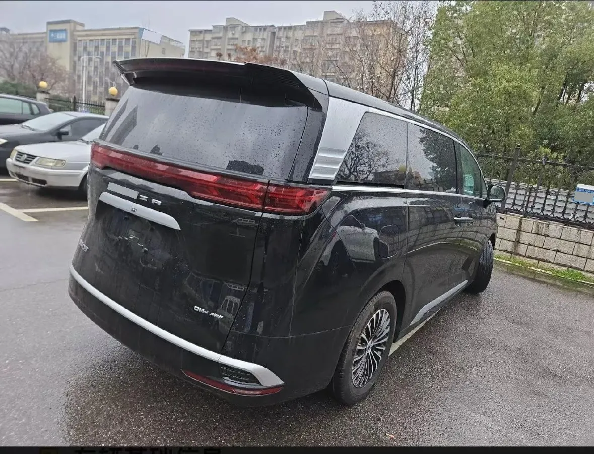 2024 Denza D9 1.5T 139HP L4 E-CVT PHEV 40KWH,autocango,china used car exporter,china ev exporter,chinese used car exporter,chinese used ev exporter