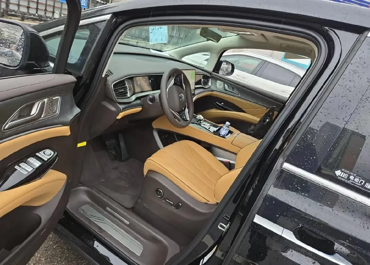 2024 Denza D9 1.5T 139HP L4 E-CVT PHEV 40KWH,autocango,china used car exporter,china ev exporter,chinese used car exporter,chinese used ev exporter