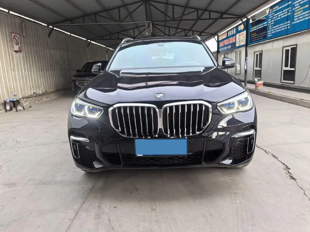 2022 BMW X5 3.0T 333HP L6 8AT,autocango,china used car exporter,china ev exporter,chinese used car exporter,chinese used ev exporter
