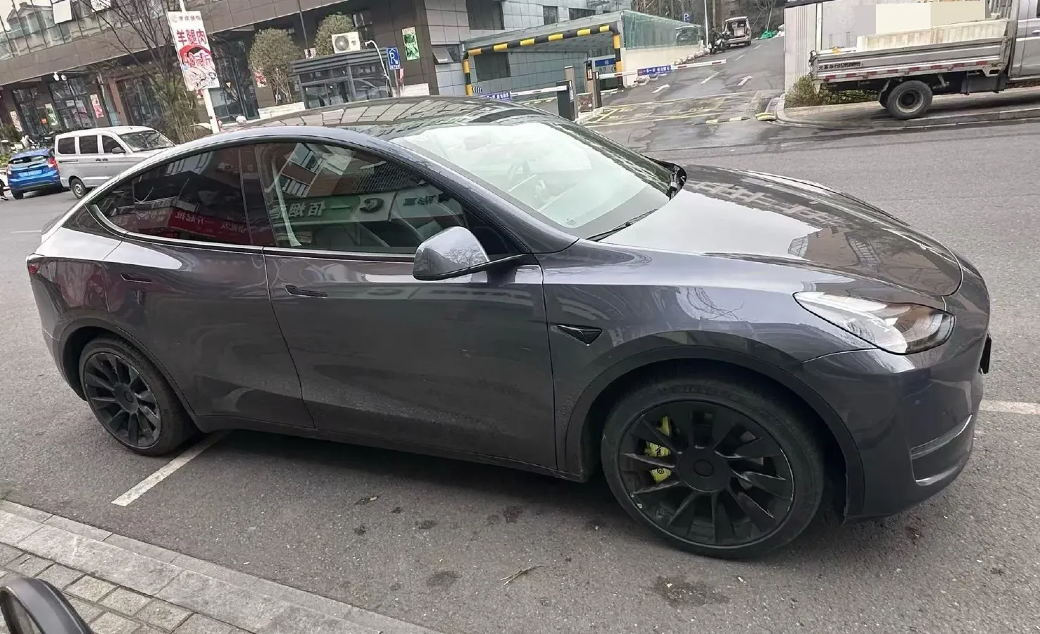 2023 Tesla Model Y BEV 78.4KWH,autocango,china used car exporter,china ev exporter,chinese used car exporter,chinese used ev exporter