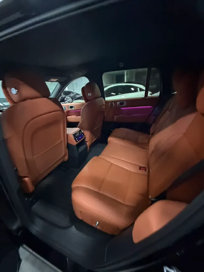 2025 Li L6 Range Extended 154HP L4 REEV,autocango,china used car exporter,china ev exporter,chinese used car exporter,chinese used ev exporter