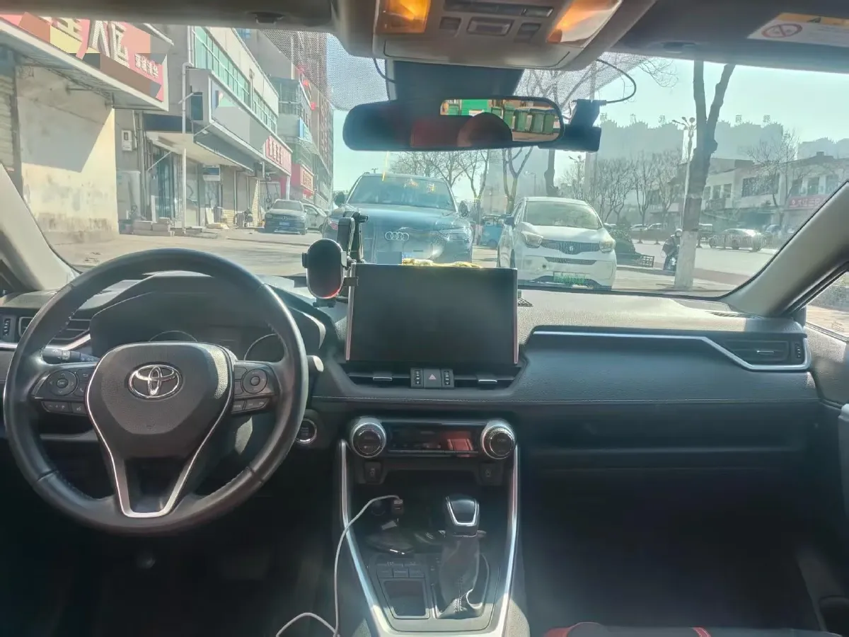 2022 Toyota Wildlander 2.0L 171HP L4 CVT,autocango,china used car exporter,china ev exporter,chinese used car exporter,chinese used ev exporter