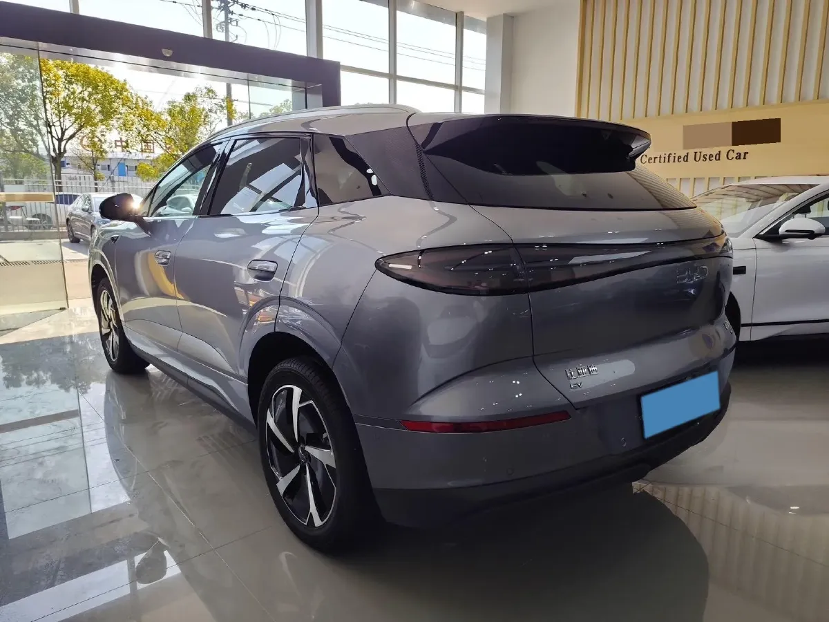 2025 LanDian E5 PLUS 1.5L 95HP L4 E-CVT PHEV,autocango,china used car exporter,china ev exporter,chinese used car exporter,chinese used ev exporter