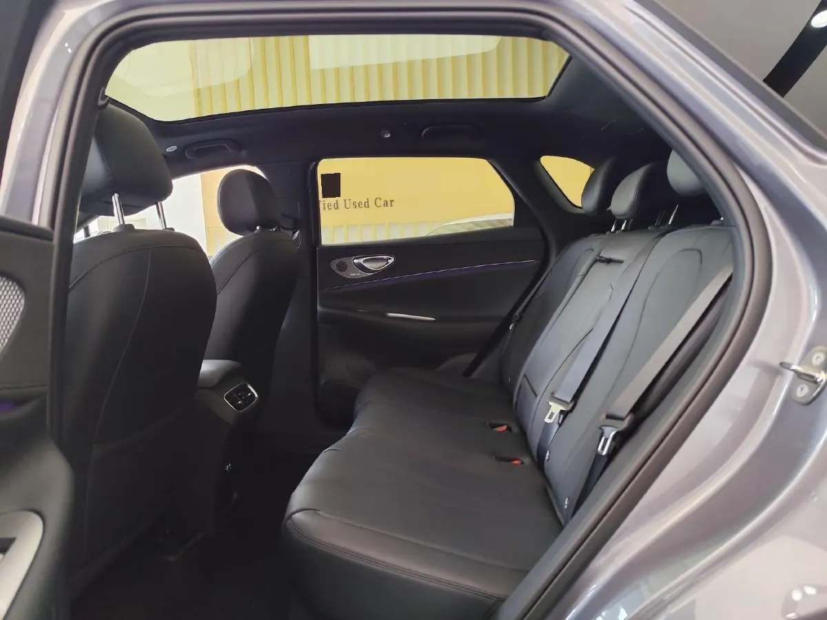 2025 LanDian E5 PLUS 1.5L 95HP L4 E-CVT PHEV,autocango,china used car exporter,china ev exporter,chinese used car exporter,chinese used ev exporter