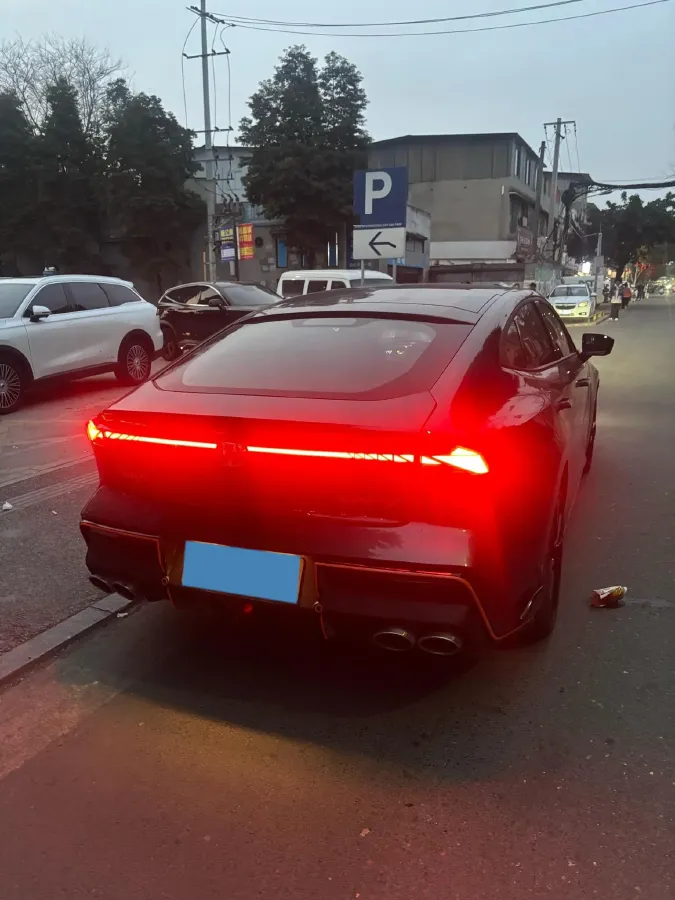 2022 ChangAn UNI-V 1.5T 188HP L4 7DCT,autocango,china used car exporter,china ev exporter,chinese used car exporter,chinese used ev exporter