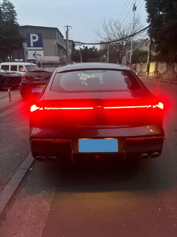 2022 ChangAn UNI-V 1.5T 188HP L4 7DCT,autocango,china used car exporter,china ev exporter,chinese used car exporter,chinese used ev exporter