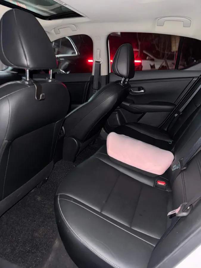 2021 Nissan Sylphy 1.6L 135HP L4 CVT,autocango,china used car exporter,china ev exporter,chinese used car exporter,chinese used ev exporter