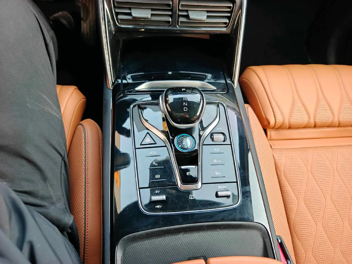 2023 BYD Tang 1.5T 139HP L4 E-CVT PHEV 21.504KWH,autocango,china used car exporter,china ev exporter,chinese used car exporter,chinese used ev exporter