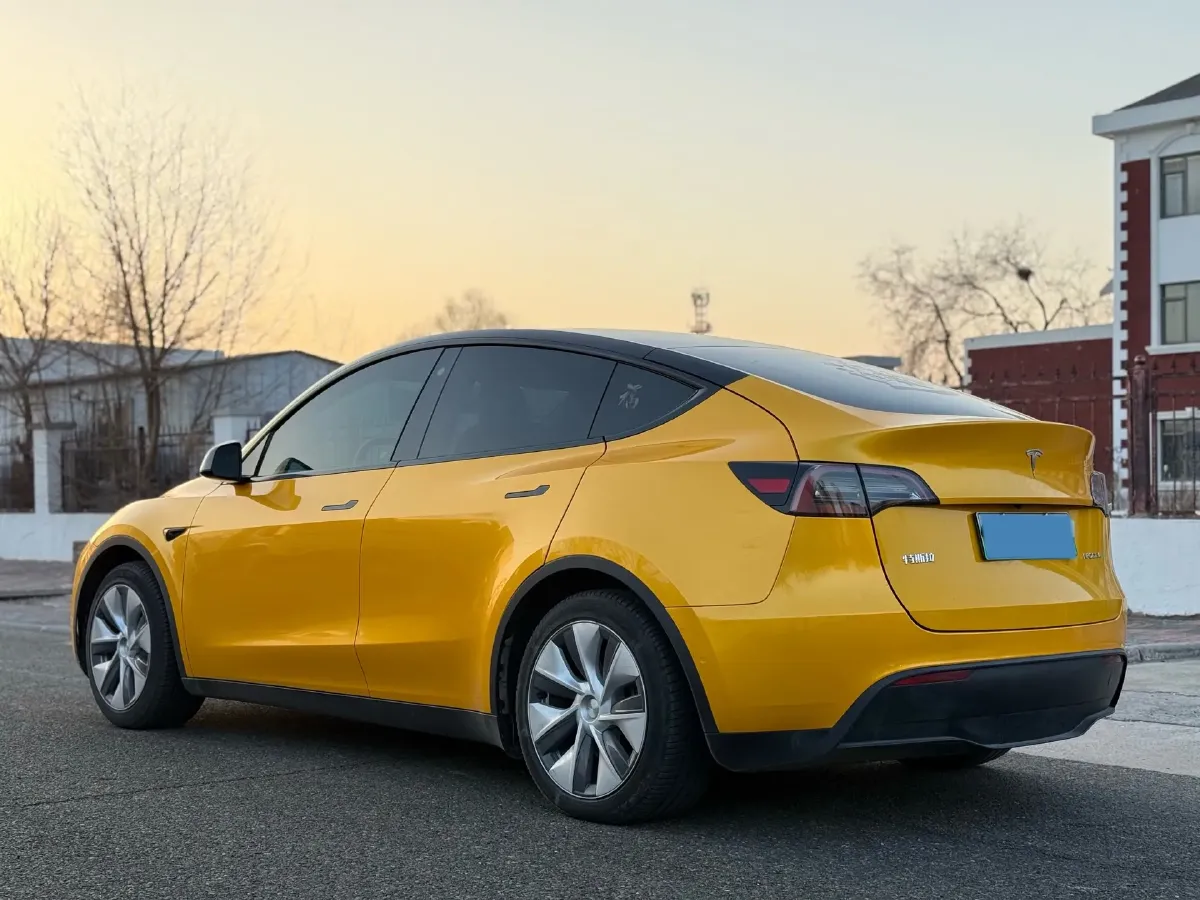 2022 Tesla Model Y BEV 60KWH,autocango,china used car exporter,china ev exporter,chinese used car exporter,chinese used ev exporter