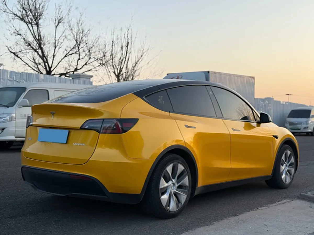 2022 Tesla Model Y BEV 60KWH,autocango,china used car exporter,china ev exporter,chinese used car exporter,chinese used ev exporter