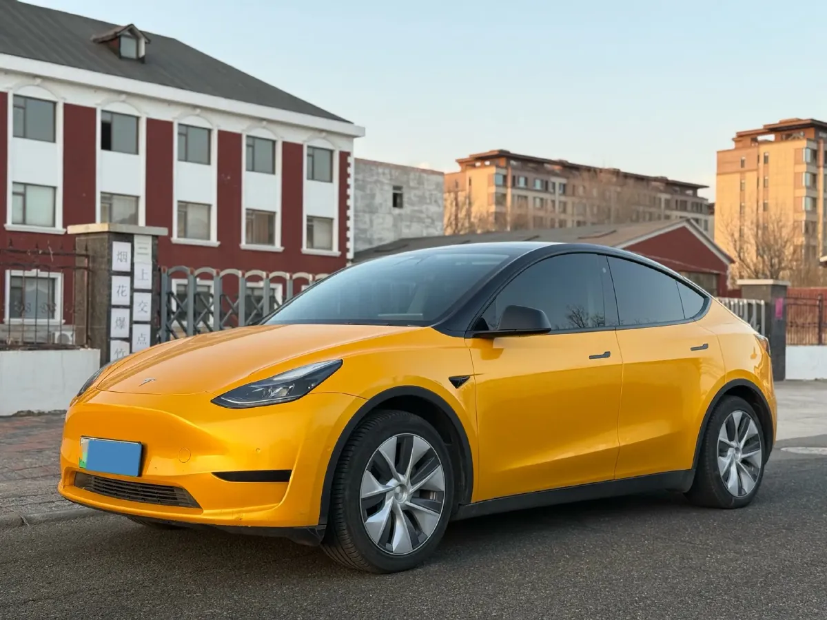 2022 Tesla Model Y BEV 60KWH,autocango,china used car exporter,china ev exporter,chinese used car exporter,chinese used ev exporter