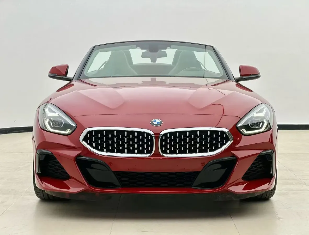 2019 BMW Z4 2.0T 197HP L4 8AT,autocango,china used car exporter,china ev exporter,chinese used car exporter,chinese used ev exporter