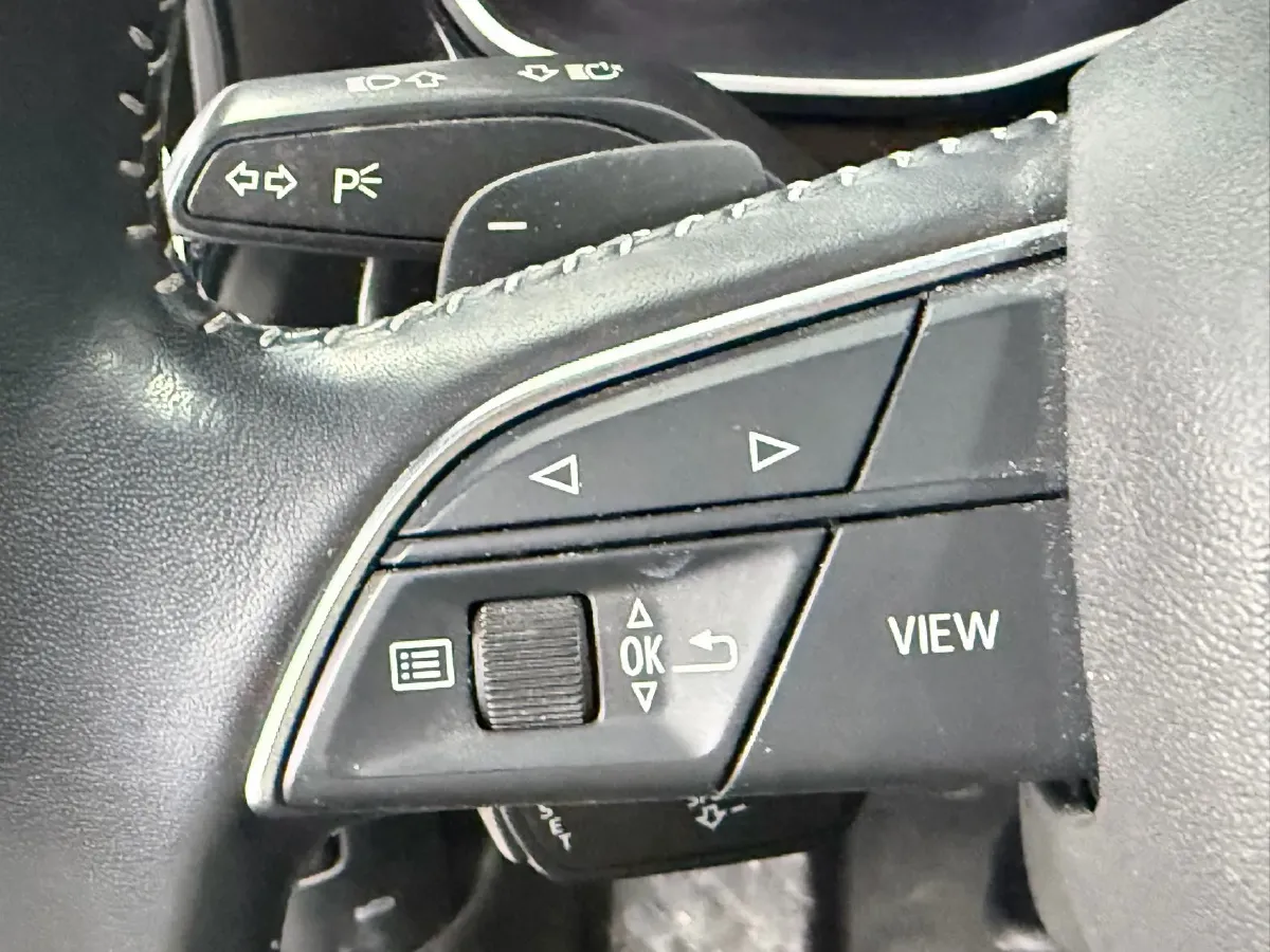 2021 Audi Q3 1.4T 150HP L4 7DCT,autocango,china used car exporter,china ev exporter,chinese used car exporter,chinese used ev exporter