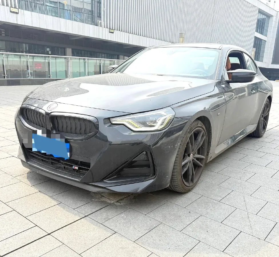 2023 BMW 3.0T 333HP L6 8AT,autocango,china used car exporter,china ev exporter,chinese used car exporter,chinese used ev exporter