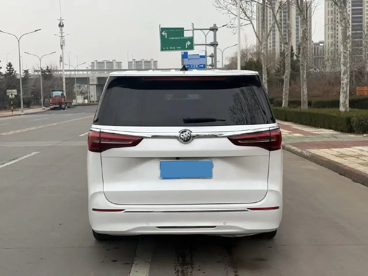 2022 Buick GL8 2.0T 237HP L4 9AT,autocango,china used car exporter,china ev exporter,chinese used car exporter,chinese used ev exporter