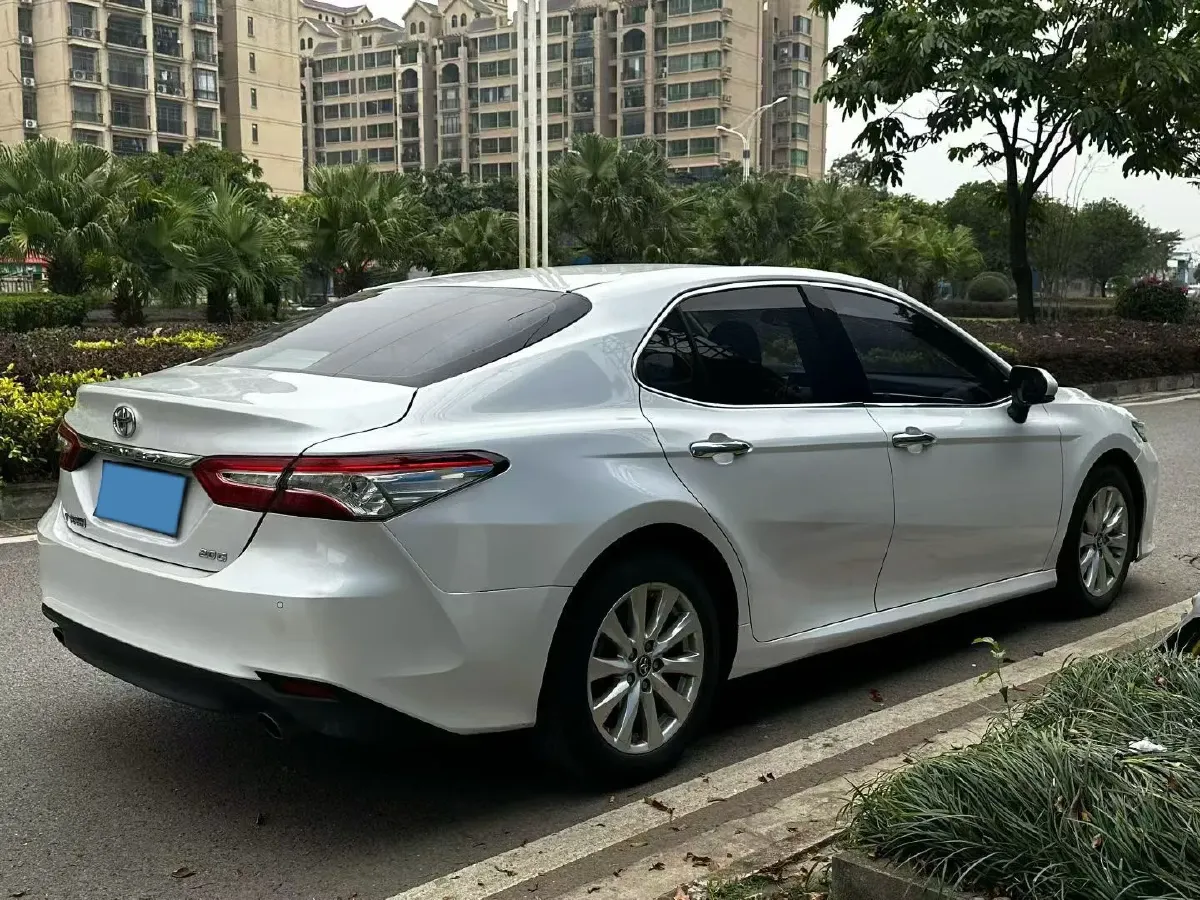 2019 Toyota Camry 2.0L 178HP L4 CVT,autocango,china used car exporter,china ev exporter,chinese used car exporter,chinese used ev exporter