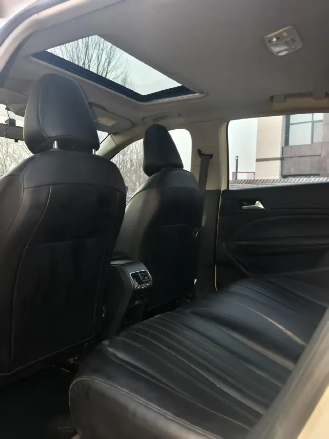 2019 Peugeot 408 1.2T 136HP L3 6DCT,autocango,china used car exporter,china ev exporter,chinese used car exporter,chinese used ev exporter