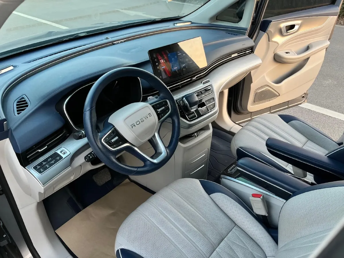 2022 Roewe iMAX8 2.0T 234HP L4 8AT,autocango,china used car exporter,china ev exporter,chinese used car exporter,chinese used ev exporter