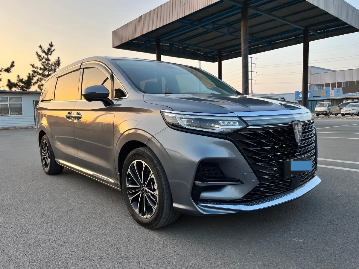 2022 Roewe iMAX8 2.0T 234HP L4 8AT,autocango,china used car exporter,china ev exporter,chinese used car exporter,chinese used ev exporter