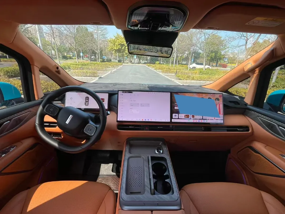 2025 WEY HighMountain 1.5T 170HP L4 4DHT PHEV,autocango,china used car exporter,china ev exporter,chinese used car exporter,chinese used ev exporter