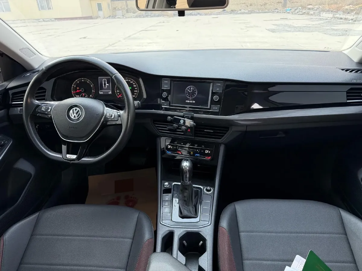 2020 Volkswagen Bora 1.5L 113HP L4 6AT,autocango,china used car exporter,china ev exporter,chinese used car exporter,chinese used ev exporter