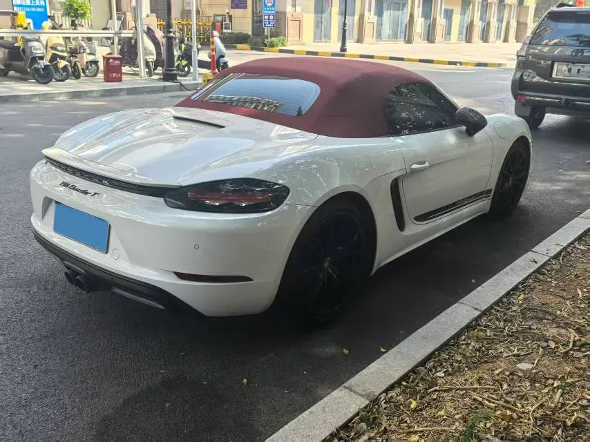 2019 Porsche 718 2.0T 300HP H4 7DCT,autocango,china used car exporter,china ev exporter,chinese used car exporter,chinese used ev exporter